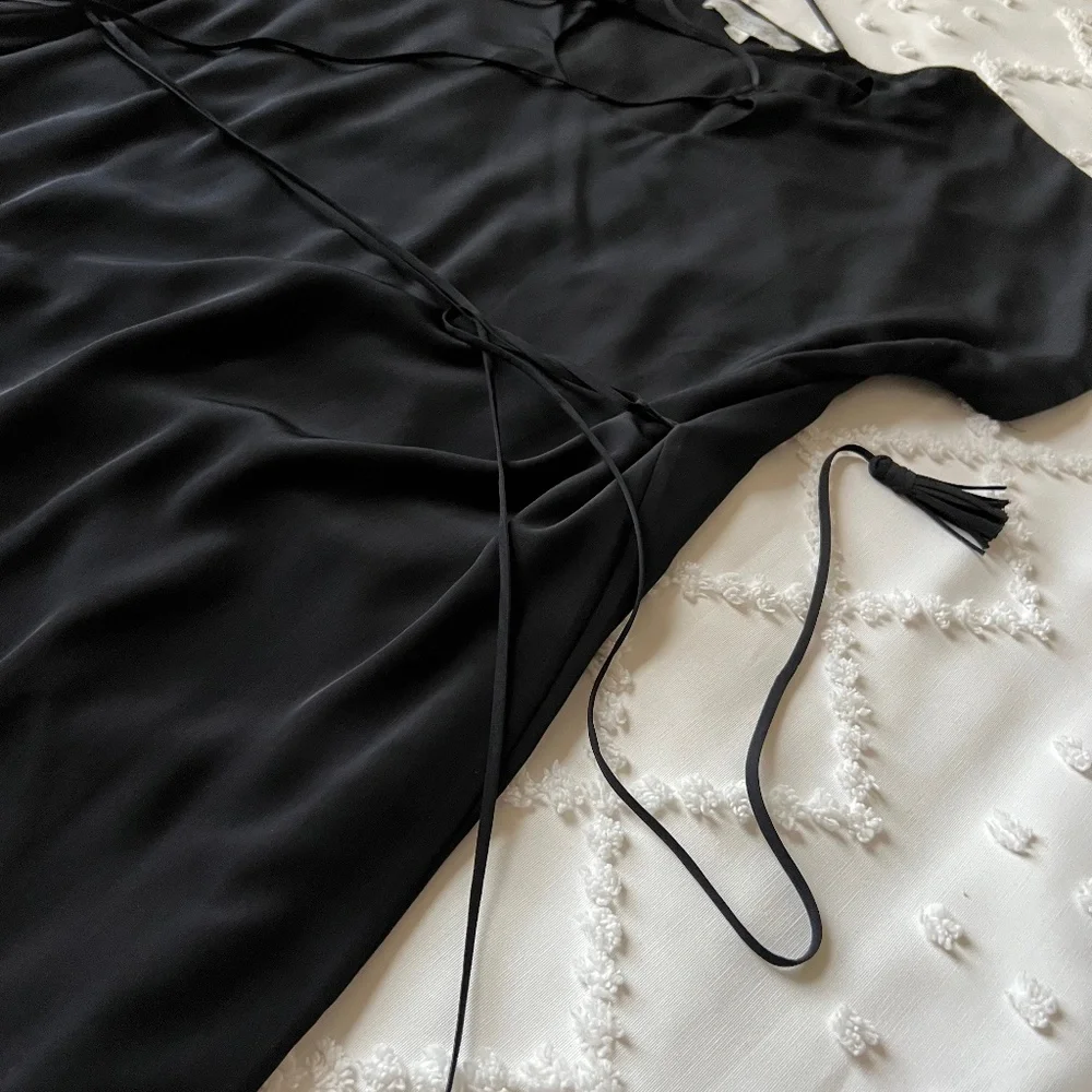 Nothing Personal Black Short Sleeve Dress SIZE M - Picture 5 of 16